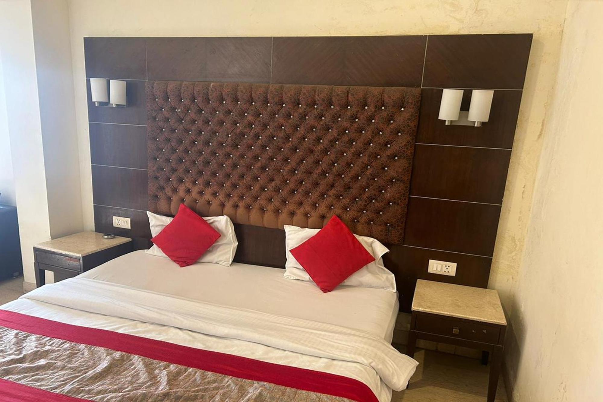 The Metropolis Guest House Near Rk Ashram Metro Station New Delhi Buitenkant foto