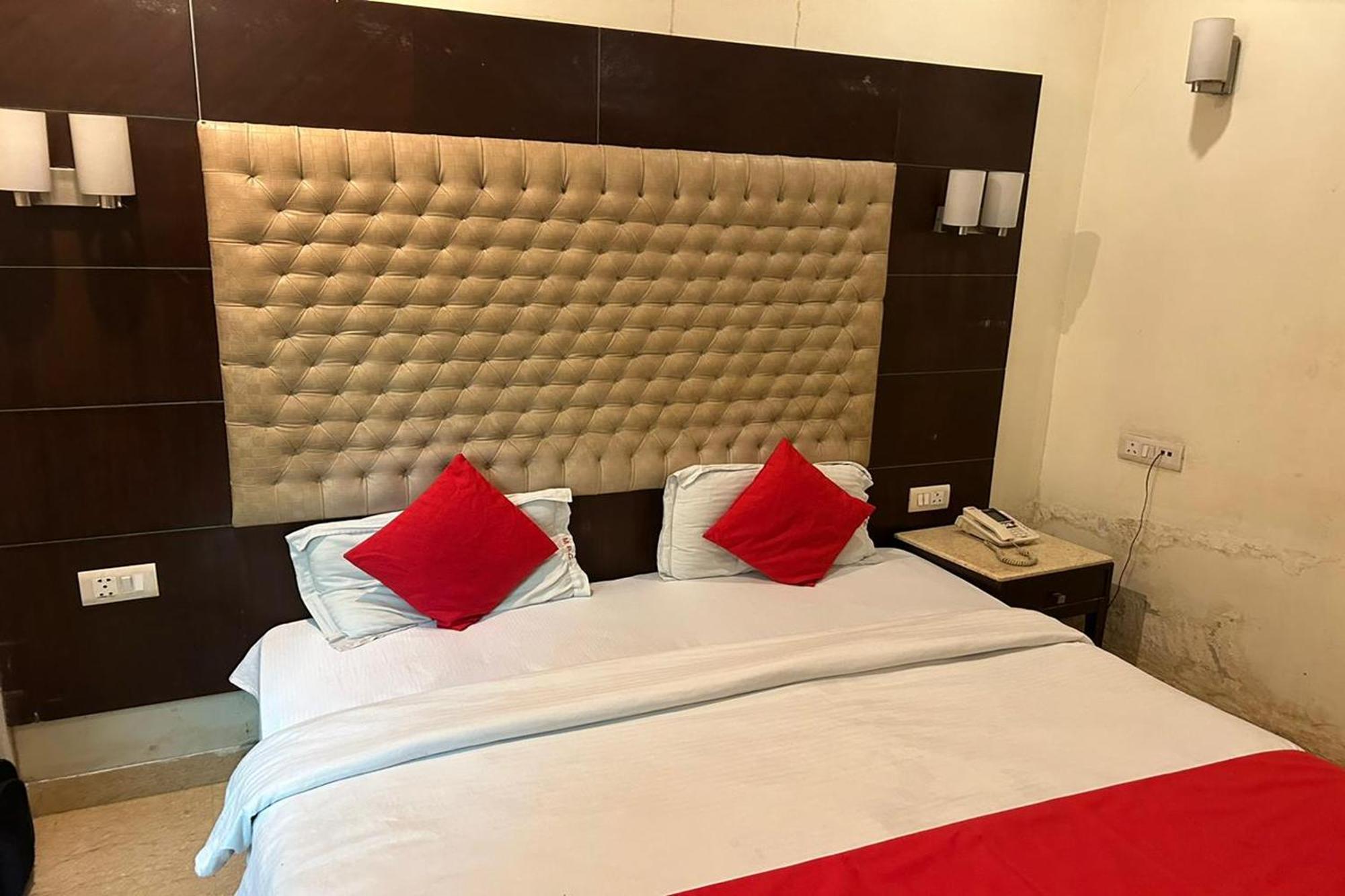 The Metropolis Guest House Near Rk Ashram Metro Station New Delhi Buitenkant foto