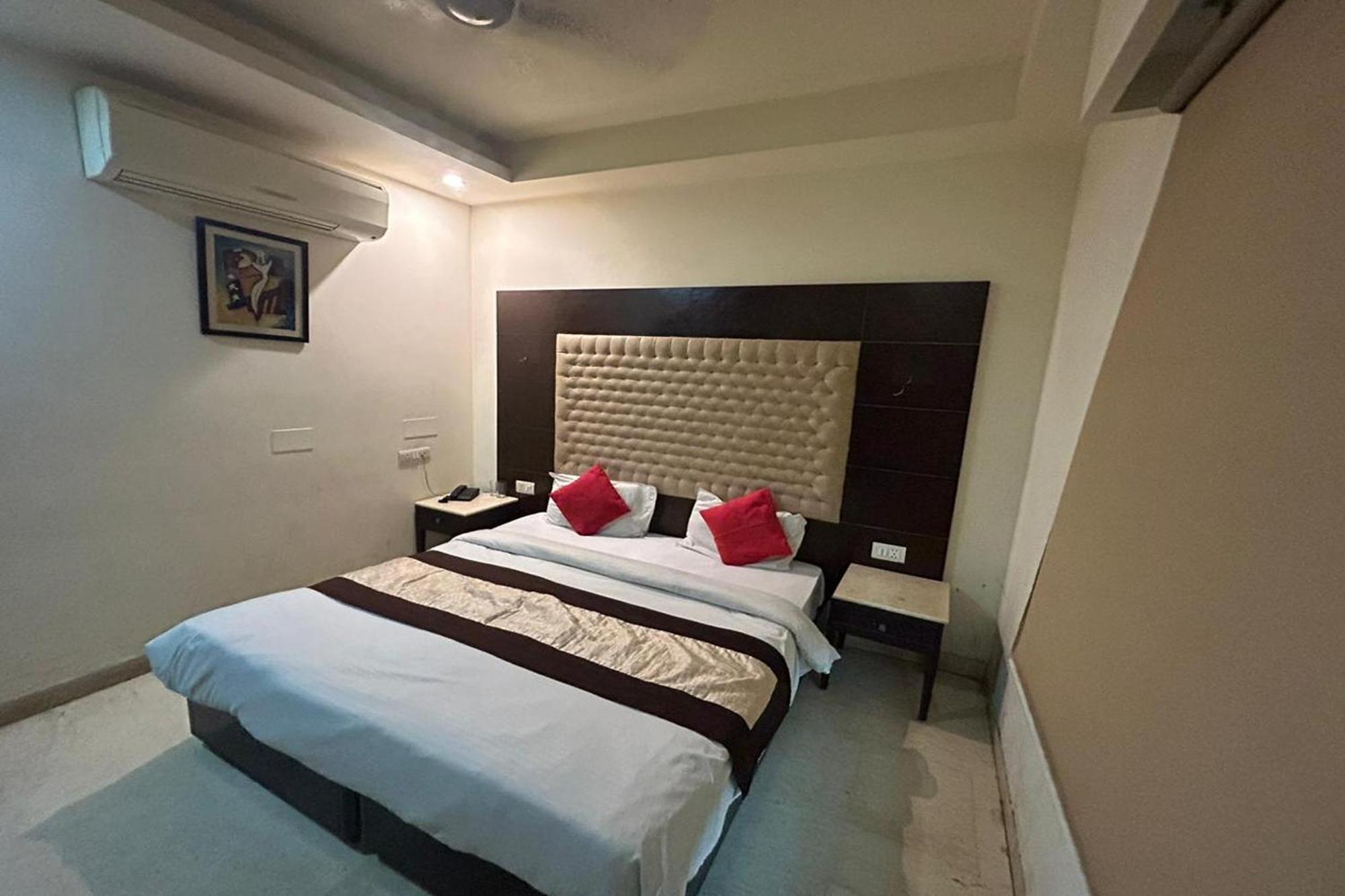 The Metropolis Guest House Near Rk Ashram Metro Station New Delhi Buitenkant foto