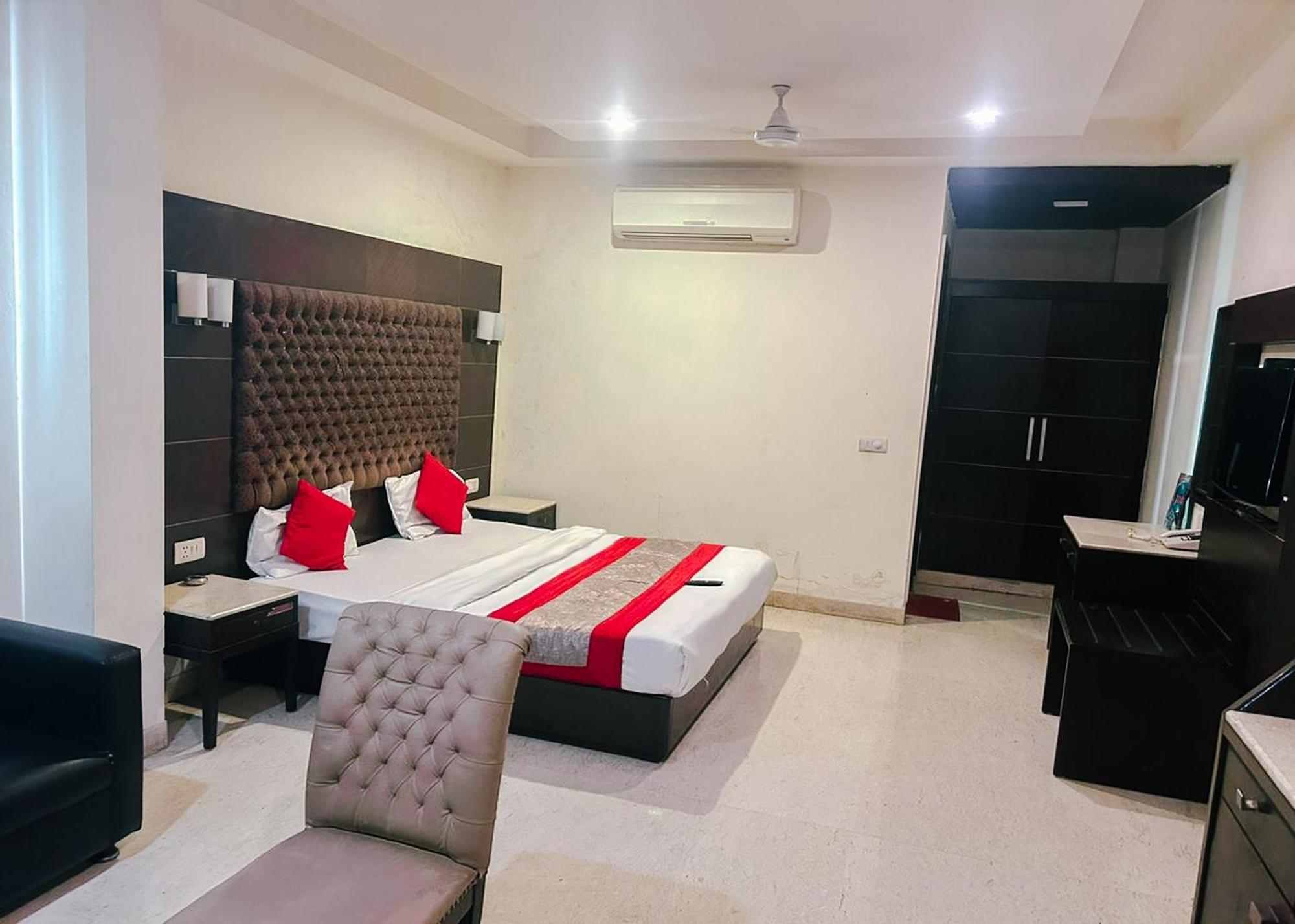 The Metropolis Guest House Near Rk Ashram Metro Station New Delhi Buitenkant foto