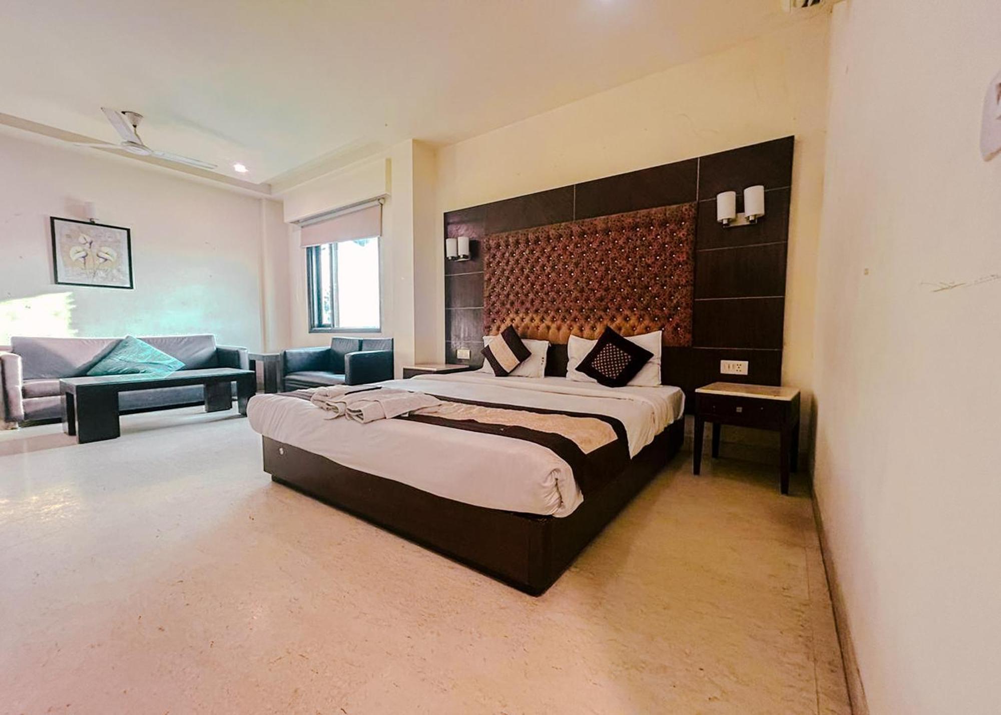 The Metropolis Guest House Near Rk Ashram Metro Station New Delhi Buitenkant foto