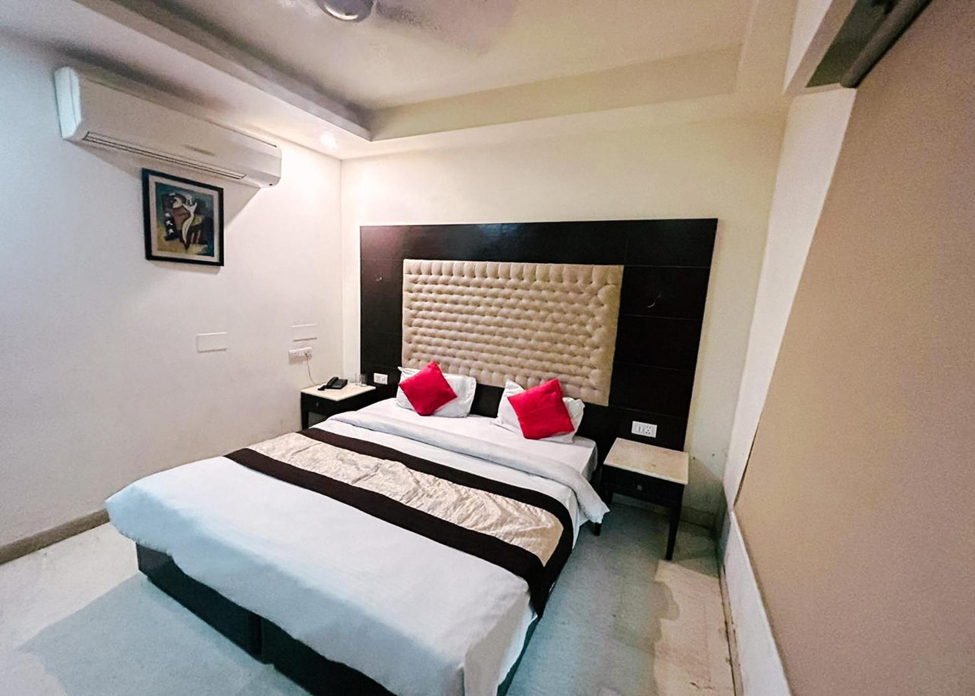 The Metropolis Guest House Near Rk Ashram Metro Station New Delhi Buitenkant foto