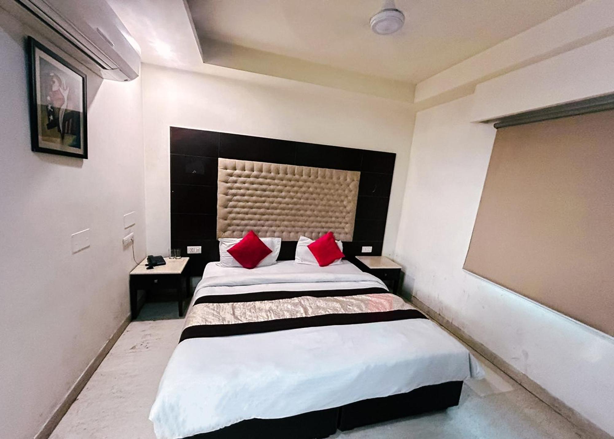 The Metropolis Guest House Near Rk Ashram Metro Station New Delhi Buitenkant foto