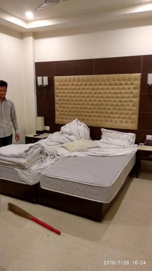 The Metropolis Guest House Near Rk Ashram Metro Station New Delhi Buitenkant foto